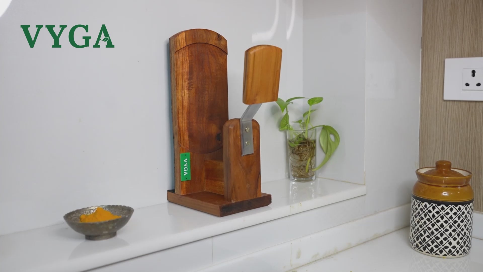 Bold Teakwood Coconut Scraper